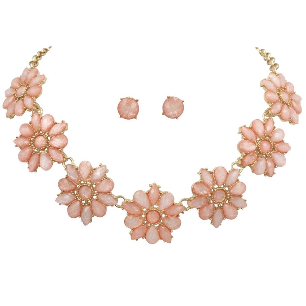 Light Pink Daisy Flower Necklace Earrings Set